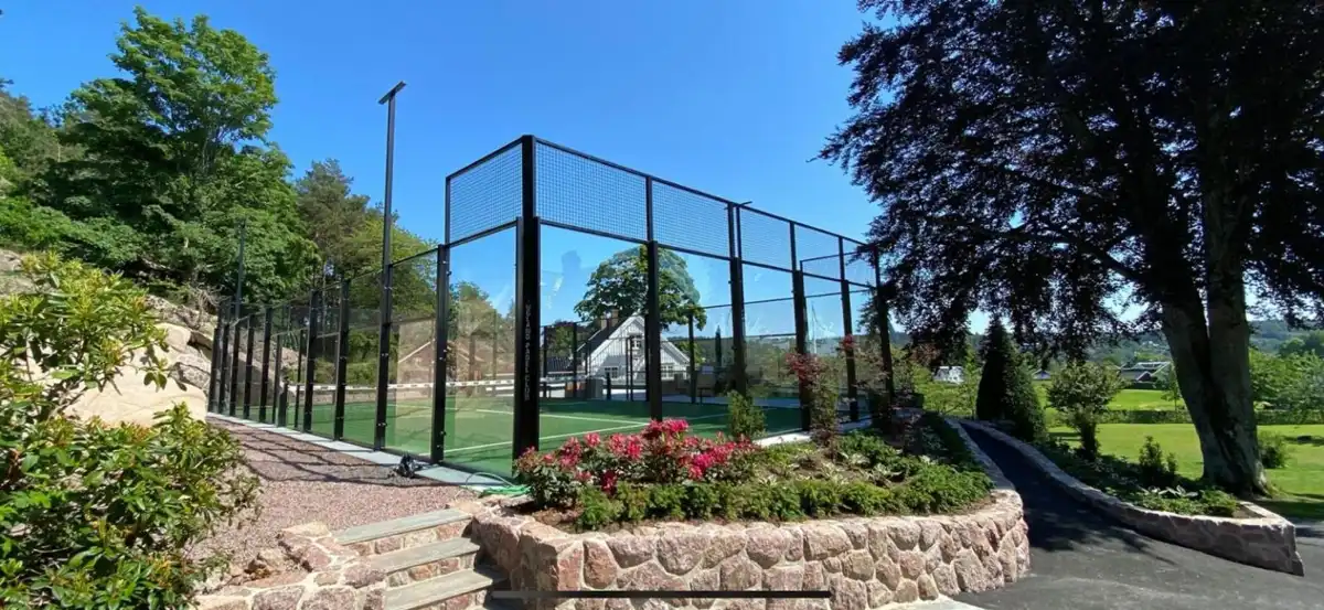 Terrain de padel privé au Royaume-Uni